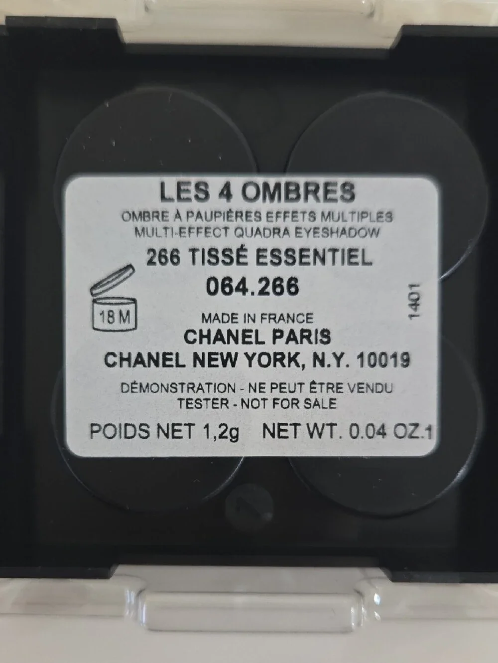 NEW!! CHANEL Eyeshadow Quad in Tisse Essentiel